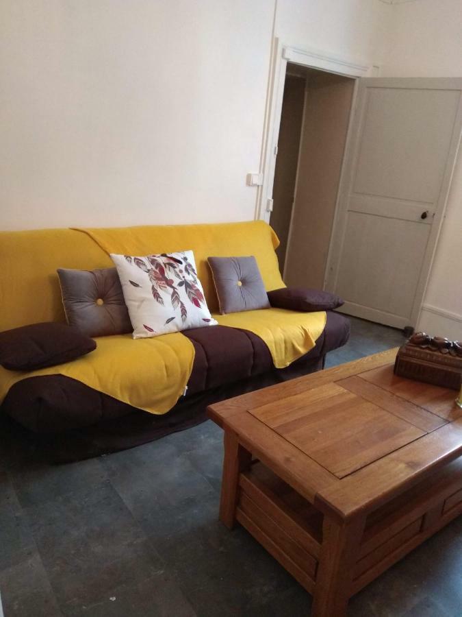 Jolie Maison De Potier Deux Rivieres Bagian luar foto